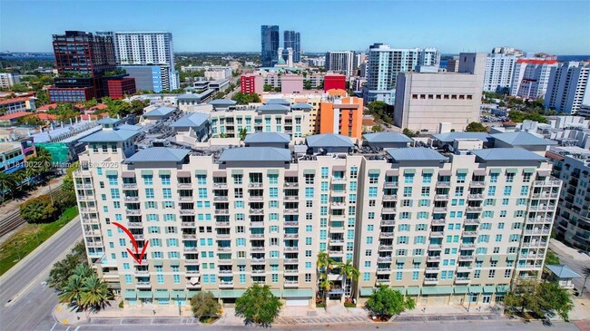 Building Photo - 480 Hibiscus St