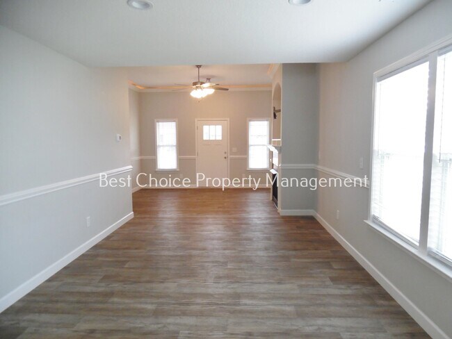 Building Photo - 1386 Romany Ct