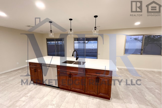 Building Photo - 2Bed/2Bath Home in 55+ Community in Sun Ci...