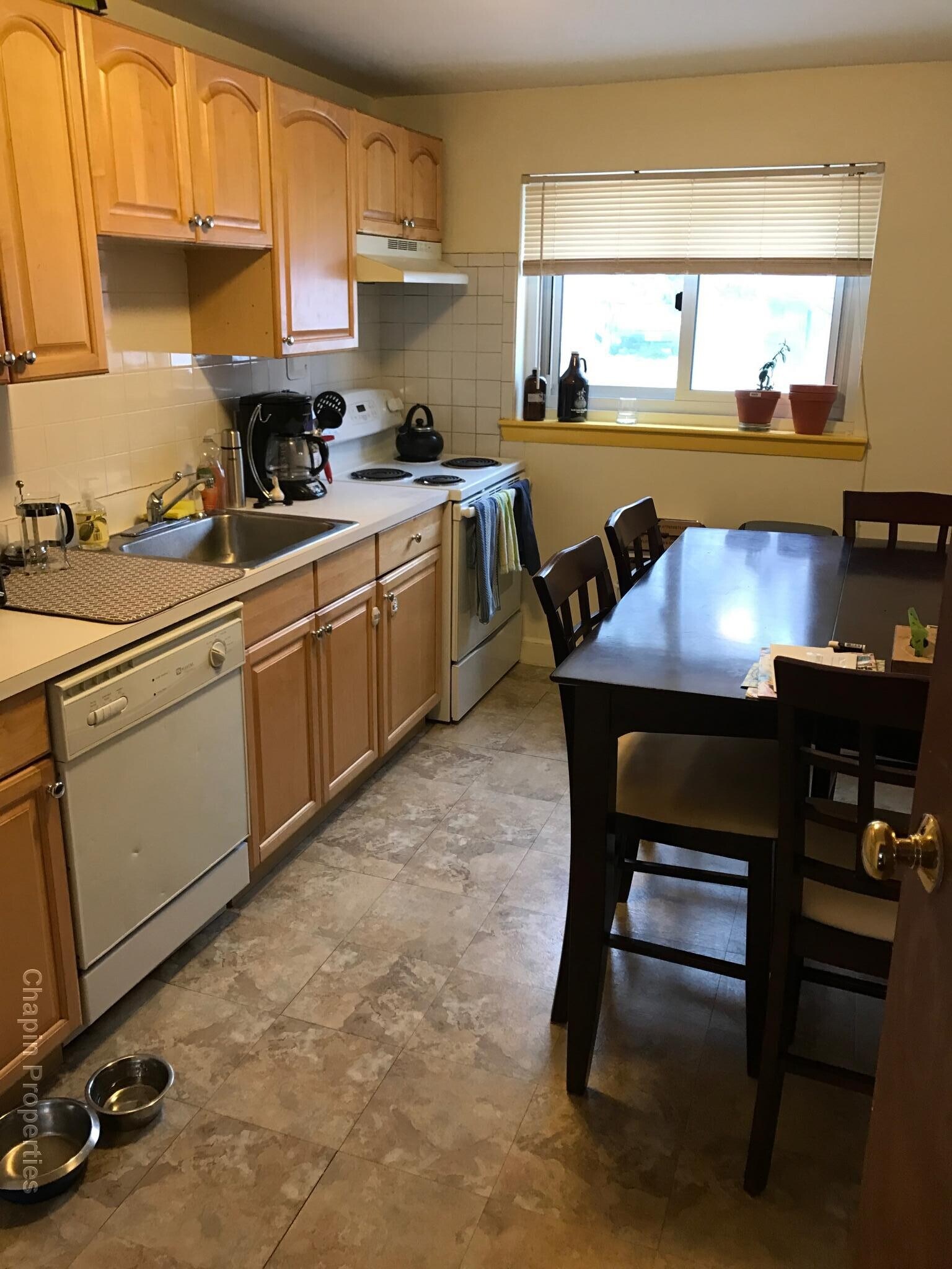 Building Photo - 79 Chestnut St