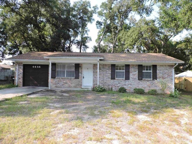 Primary Photo - 4454 Bixby Cir