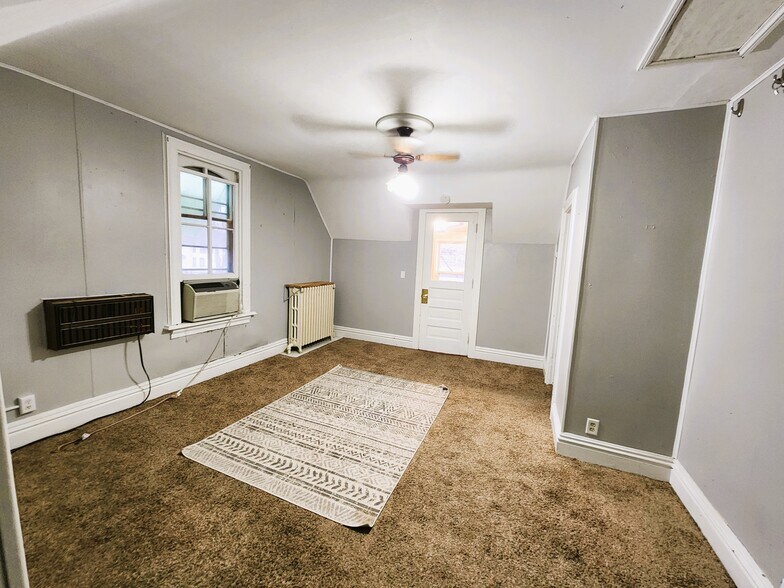 Living room - 53 W 9th St