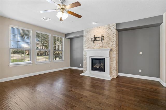 Building Photo - 4413 Riverview Dr