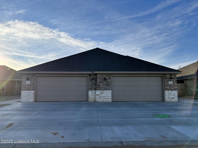 Building Photo - 1509 Avenue O