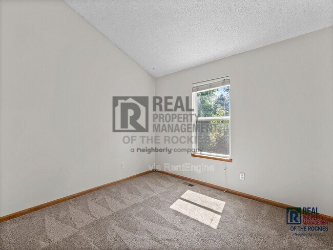 Building Photo - 1013 Kremmling Ln