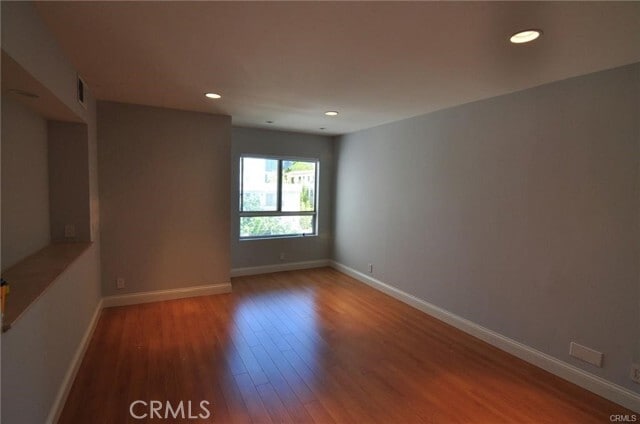 Building Photo - 1617 S Beverly Glen Blvd
