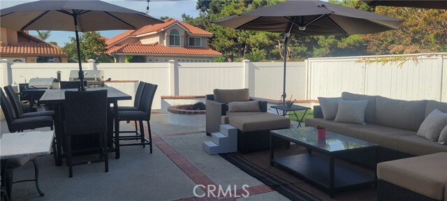 Building Photo - 1 Andria