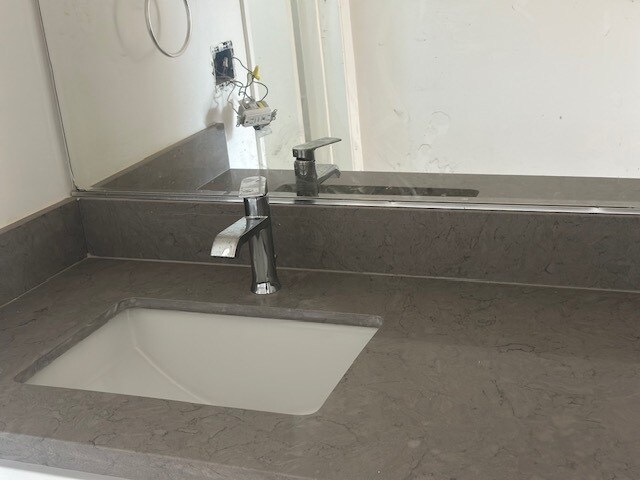 Building Photo - 2728 3rd St