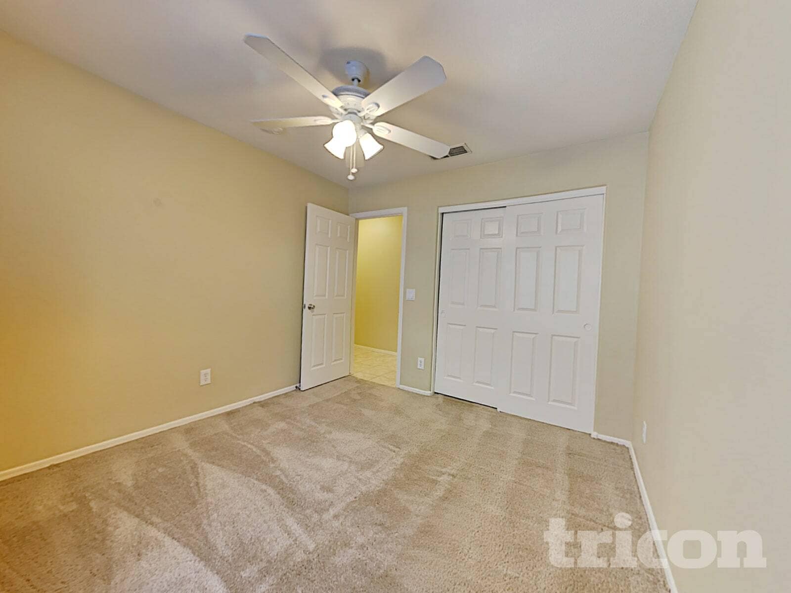 Building Photo - 18071 N 113th Ave