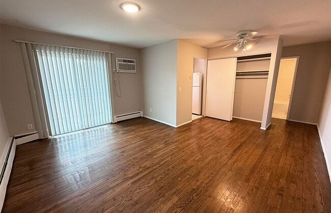 Interior Photo - Lafayette Hills