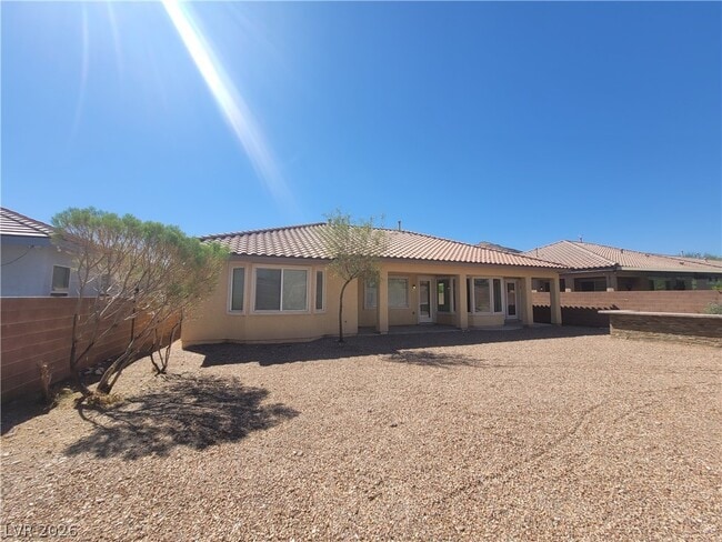 Building Photo - 9338 Wilderness Glen Ave