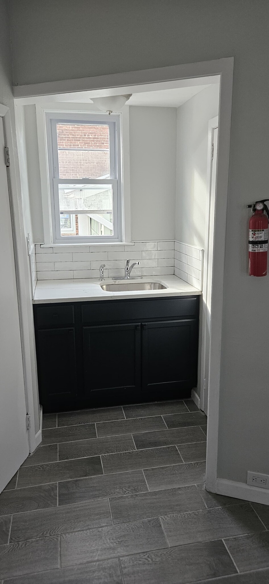 Building Photo - 30 Arthur St