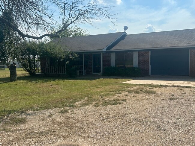 Building Photo - 339 S Pleasant Hill Rd