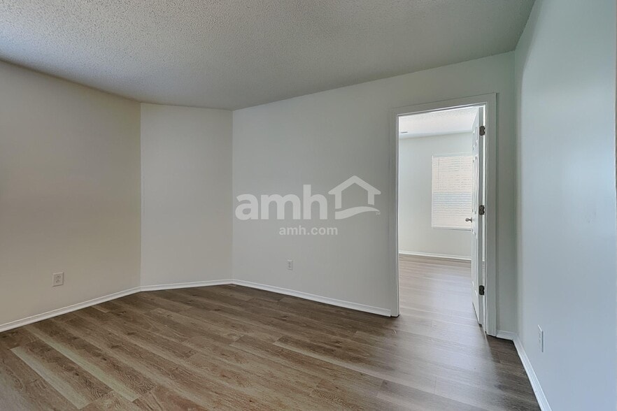Building Photo - 3109 Skybrook Ln
