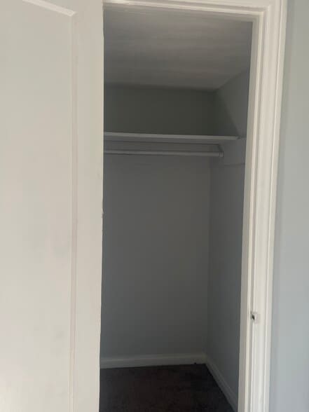 Building Photo - 1821 Jefferson St