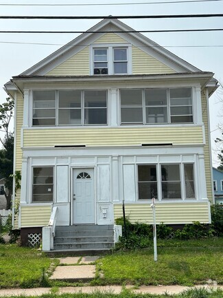 Building Photo - 63-65-65 Euclid St W