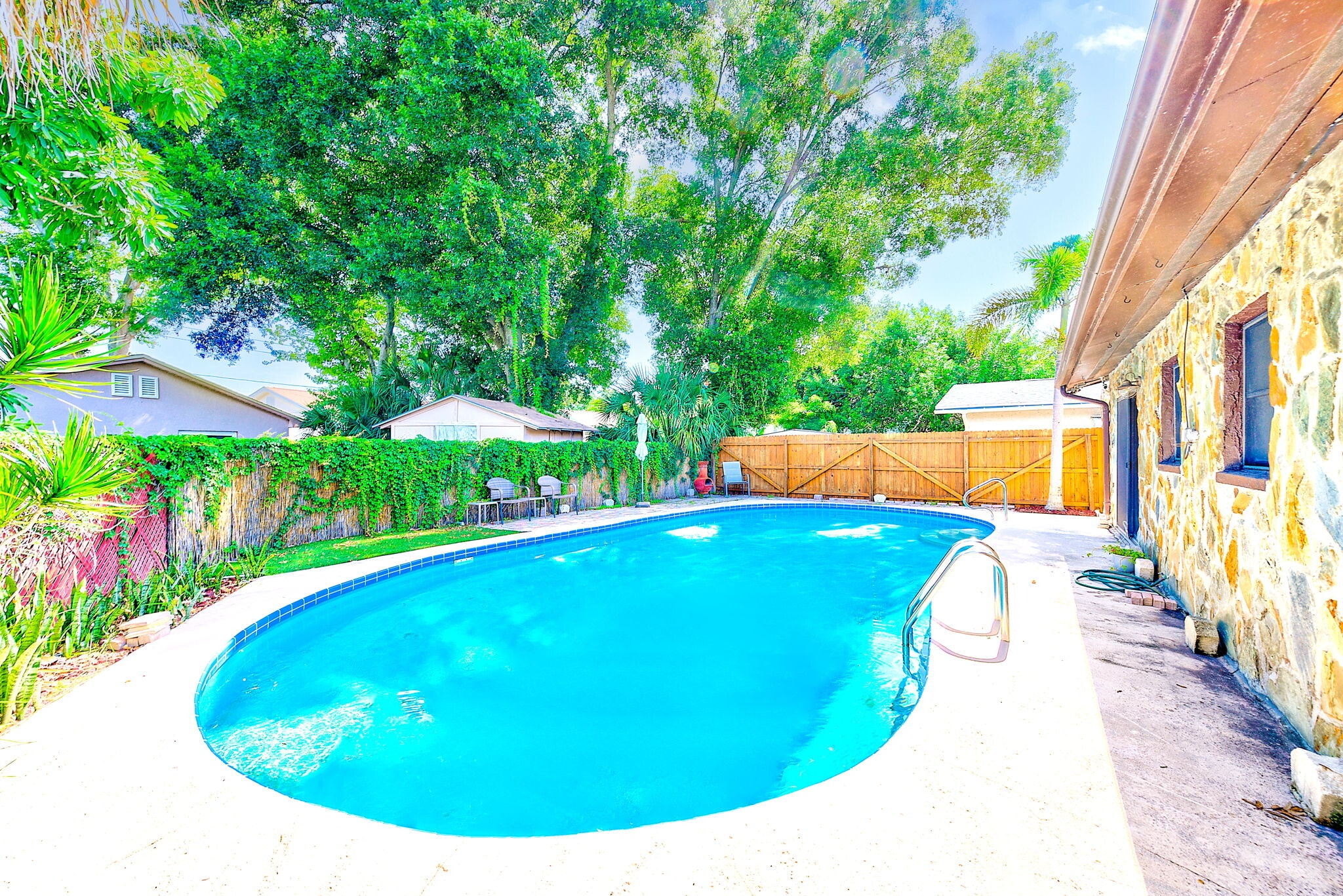 Building Photo - 3471 14th Ave N