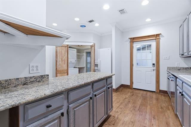 Building Photo - 1430 Hubert St