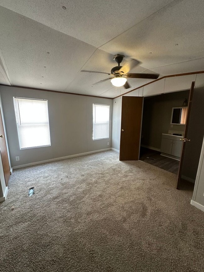 Building Photo - 359 Half Moon Rd