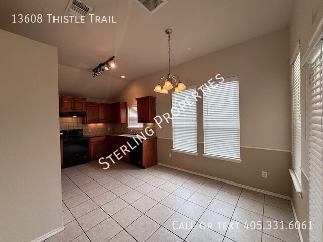 Building Photo - 13608 Thistle Trail