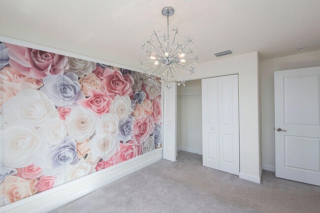 Building Photo - 12623 NW Copper Creek Dr