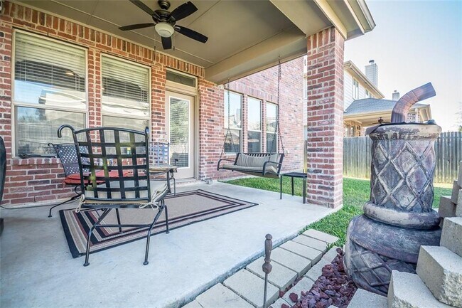 Building Photo - 10504 Bolivar Dr