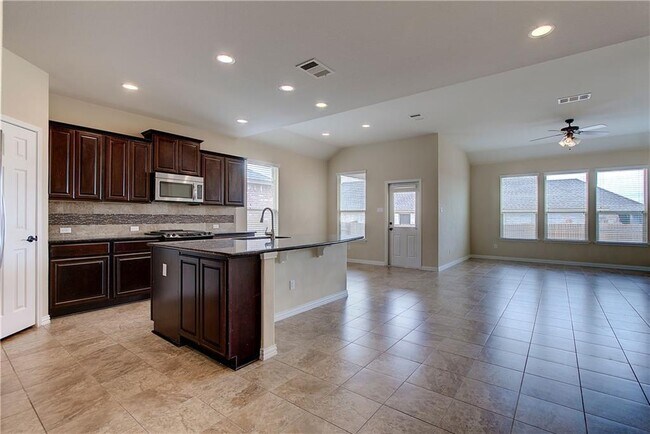 Building Photo - 3028 Angelina Ct