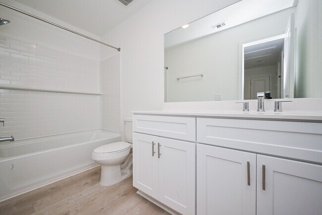 Building Photo - 30529 Bladnoch Ln