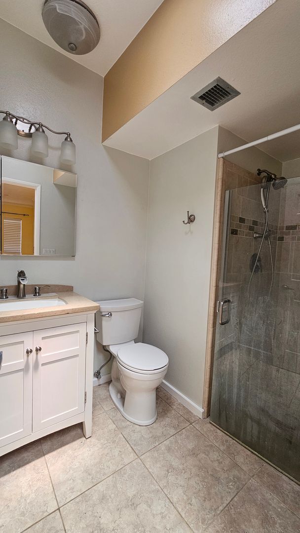 Building Photo - Updated 2 bedroom, 2 bath townhouse in Sahuara Village.