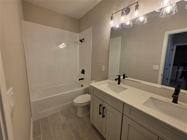 Building Photo - 12337 Bracco St