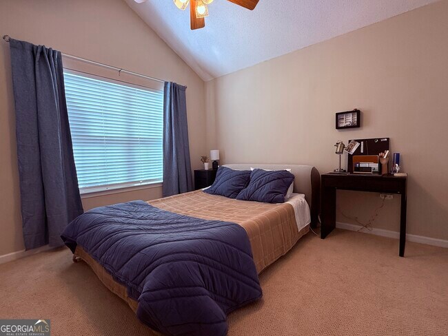 Building Photo - 3050 Orchard Ridge Cir
