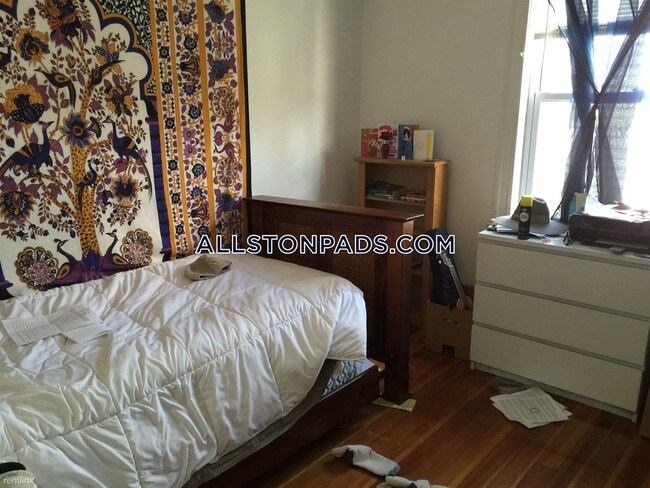 Building Photo - 50 Brainerd Rd