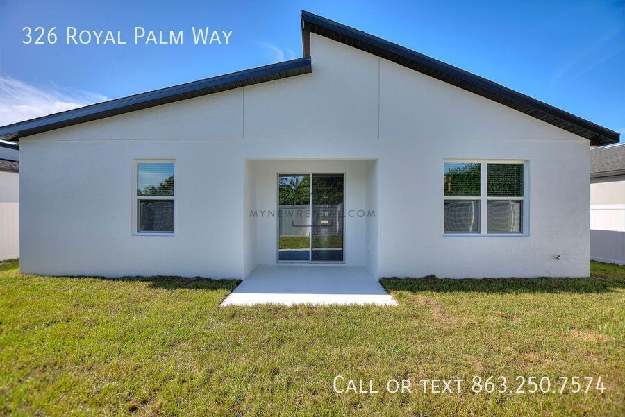Building Photo - 326 Royal Palm Wy