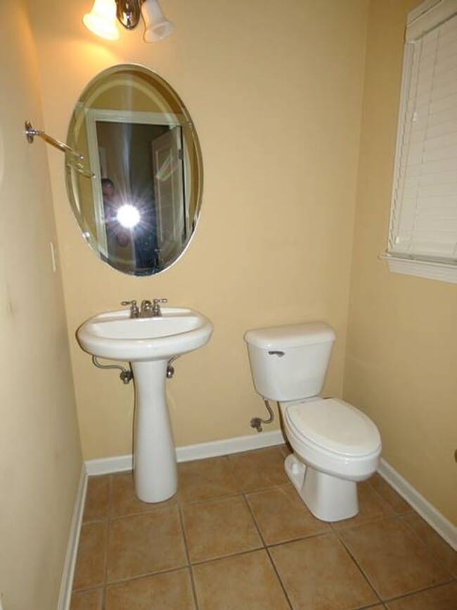 Building Photo - 1543 Inverness Cove Ln