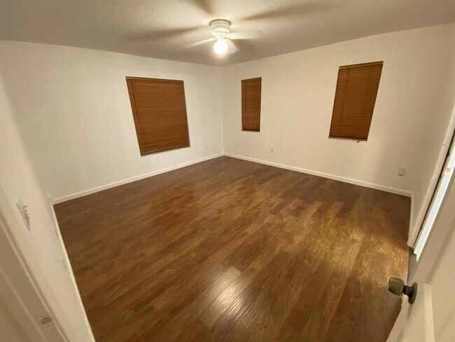 Building Photo - 4119 Ponza Pl