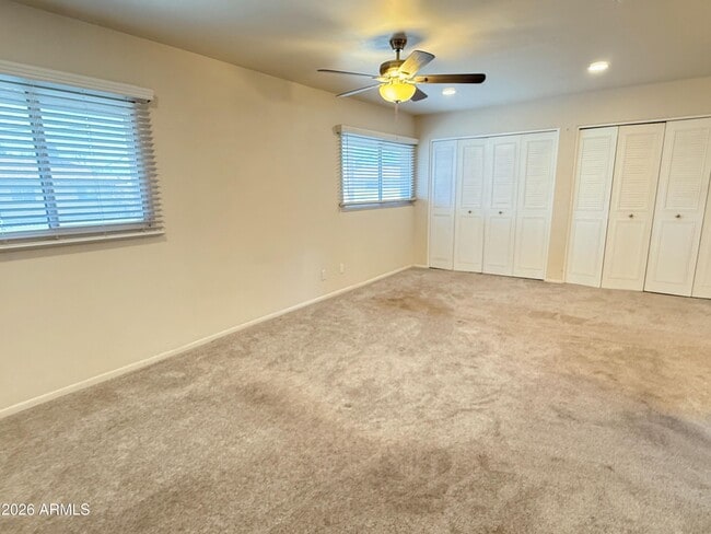 Building Photo - 6742 N 43rd Ave