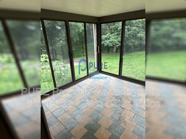 Building Photo - 9629 Rich Valley Blvd