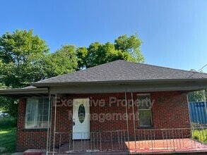 Building Photo - 2807 34th St N