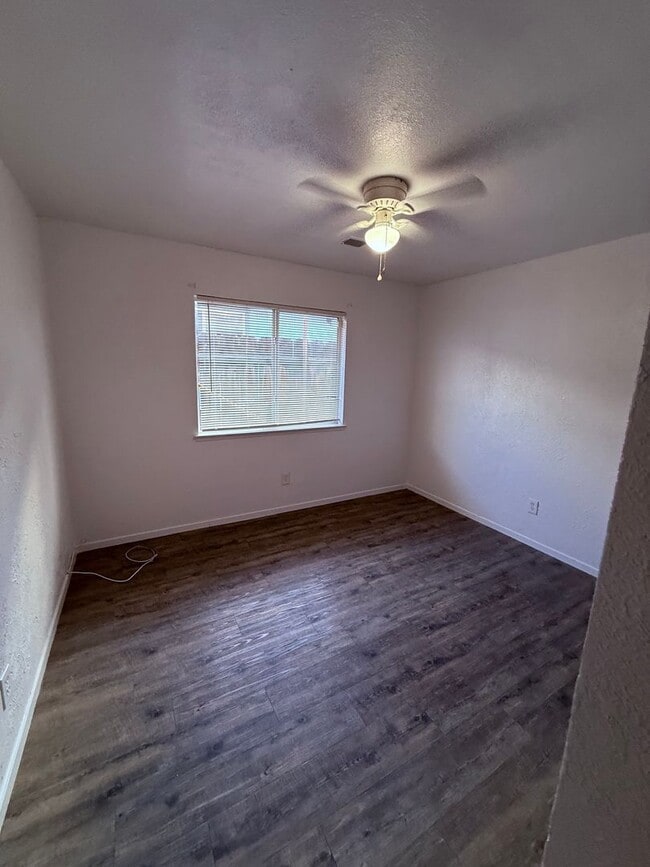 Building Photo - Available Soon! WITH HVAC