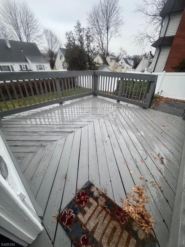 Building Photo - 631 Grant Terrace