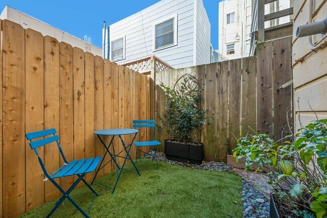 Building Photo - 1178 Broadway