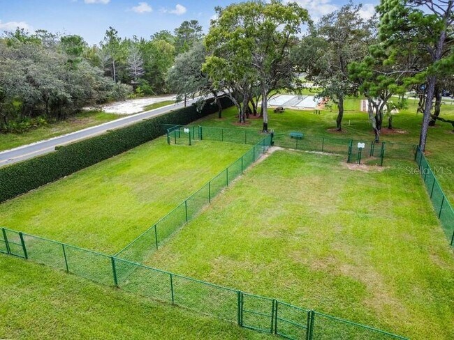 Building Photo - 9104 Wade St