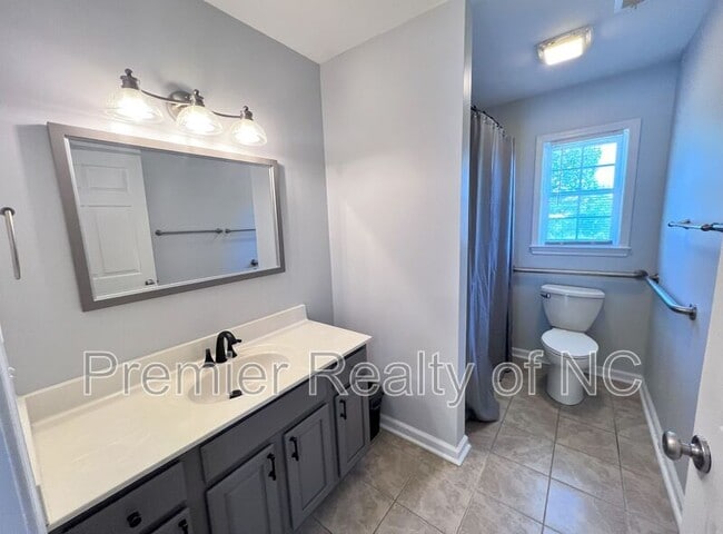 Building Photo - 469 Childrens Home Rd