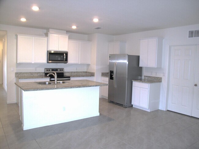 Building Photo - 12221 Nettuno Wy