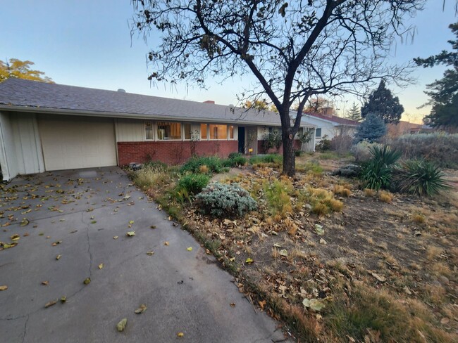 Building Photo - GREAT HOME