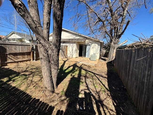 Building Photo - 4809 Houghton Ave