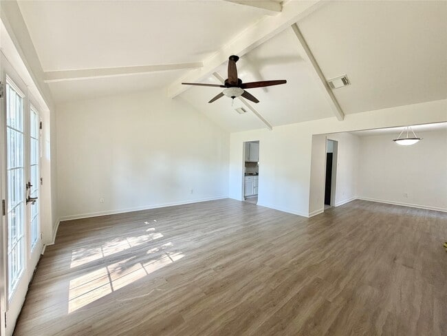 Building Photo - 10410 Sagetrail Dr