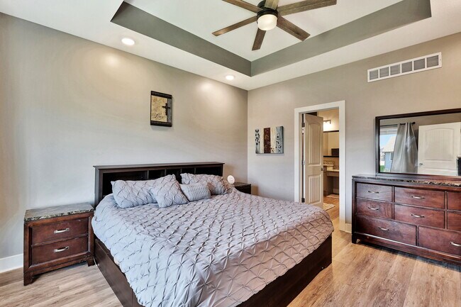 Building Photo - 3115 E Reiss Ct