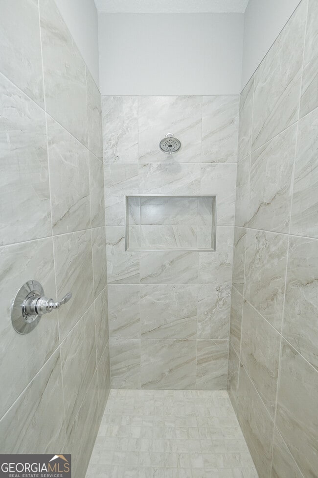 Building Photo - 229 The Villas Wy