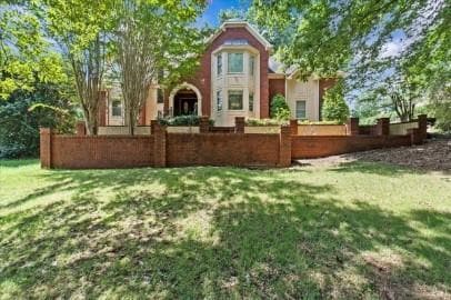 Primary Photo - 200 River Bluff Pkwy